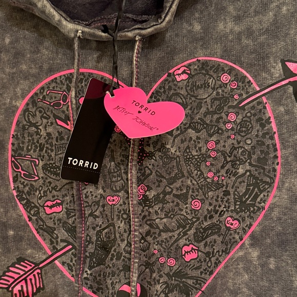 Betsy Johnson Torrid Gray Wash Arrow Heart Hoodie Dress Size 3X - Picture 2 of 11